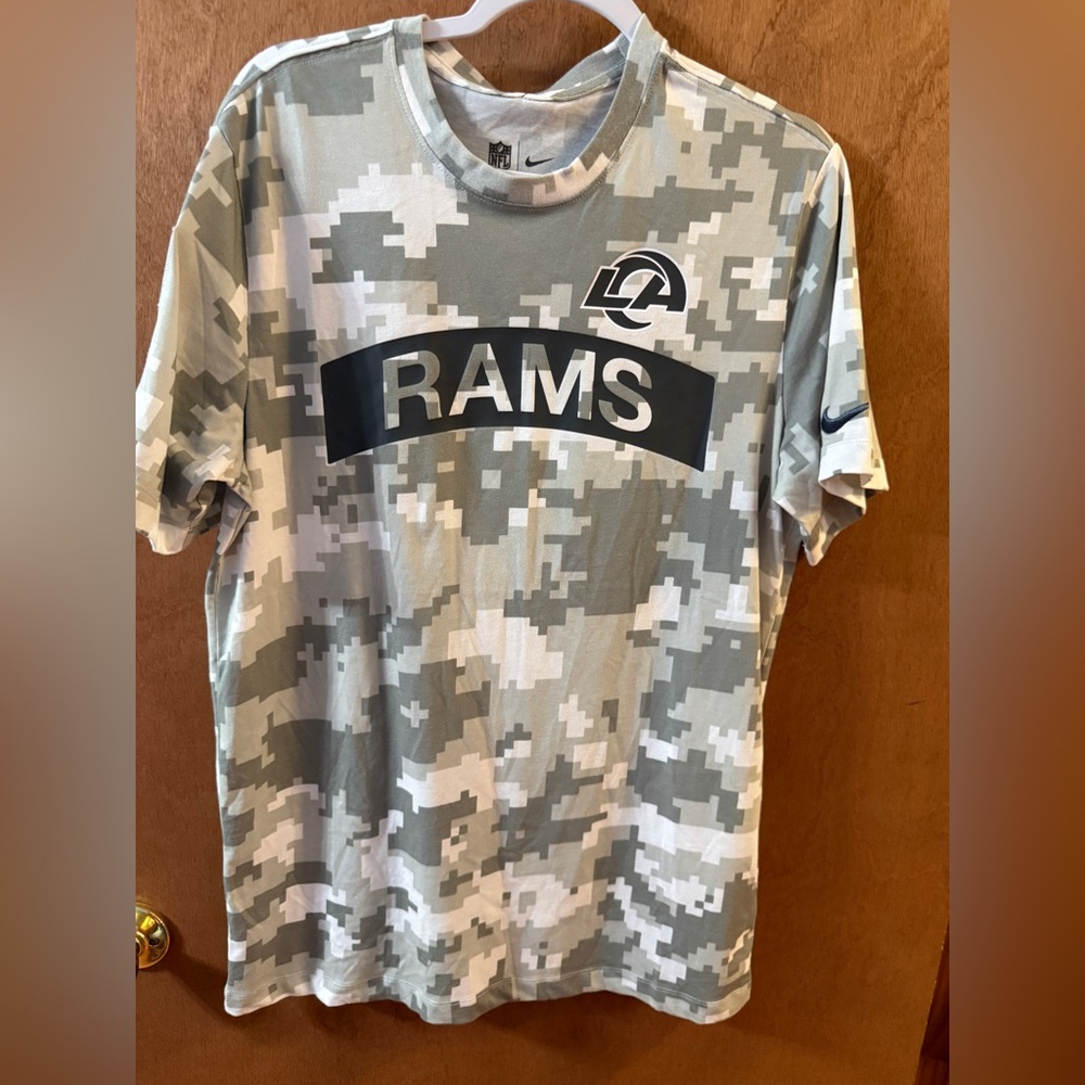 NFL Dri-FIT Salute to Service Camouflage Shirt Men’s M